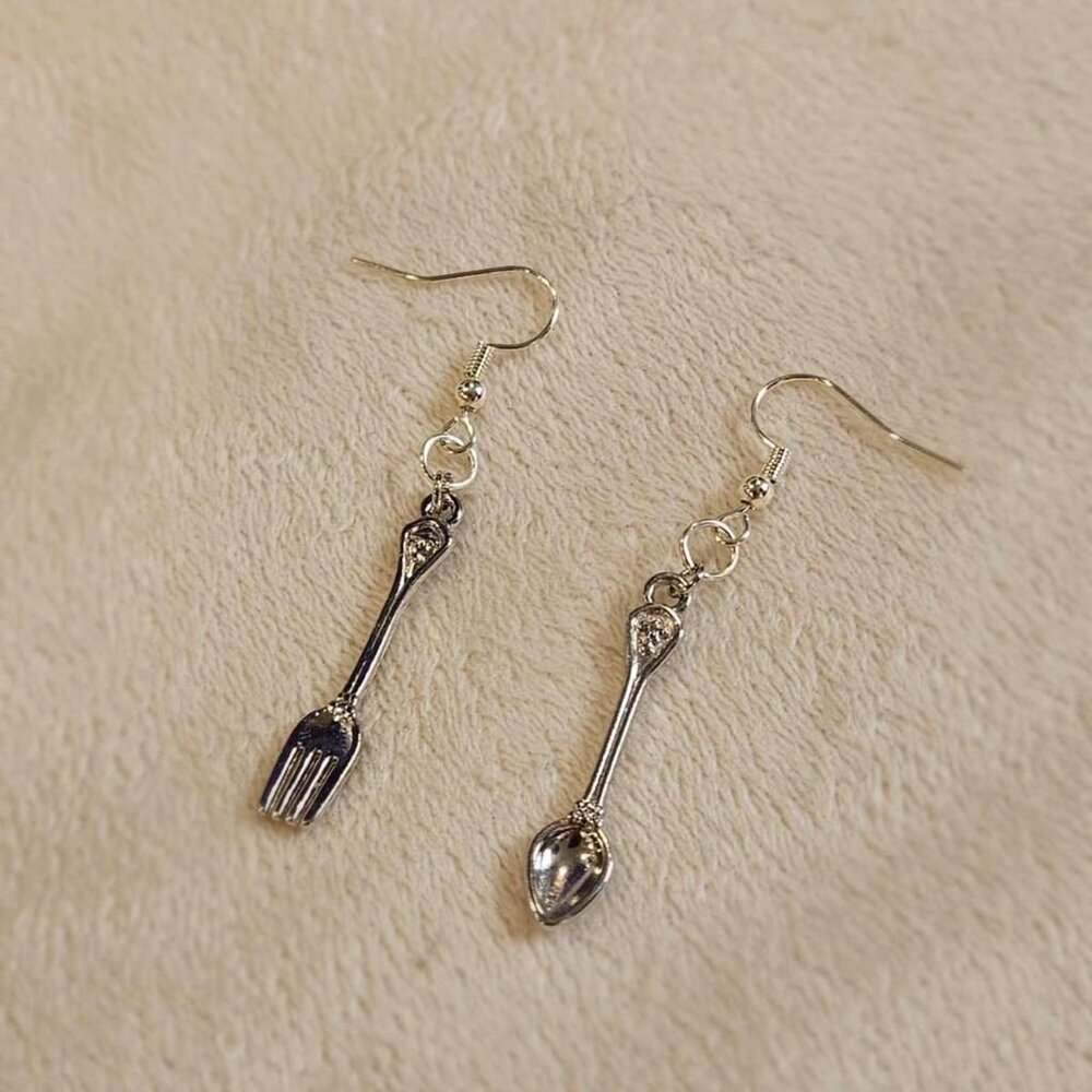 Silver and Gold Dinnerware